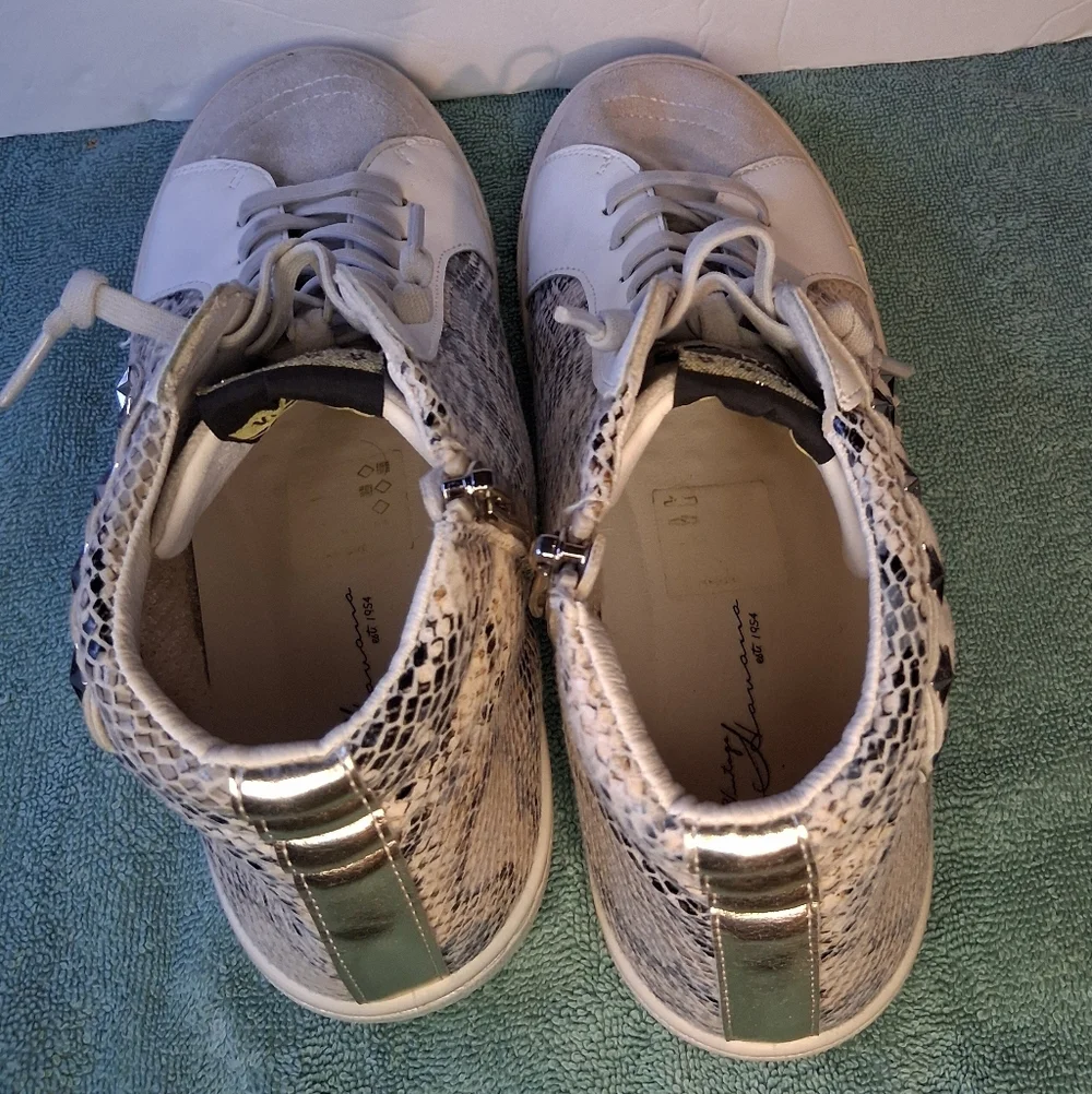 Vintage Havana Snakeskin High-Top Zip Up Star Studded Women's Sneakers Size 9